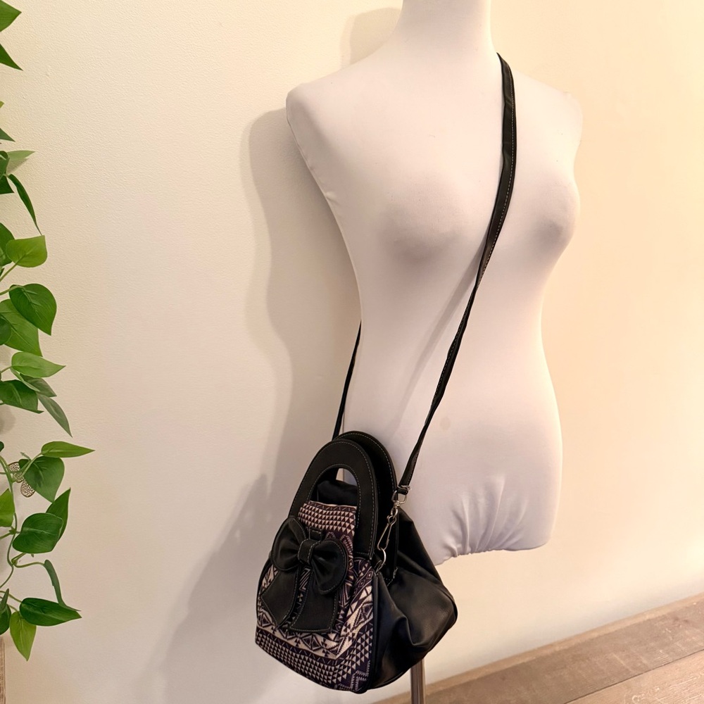 Bow Bag - Picture 4 of 4